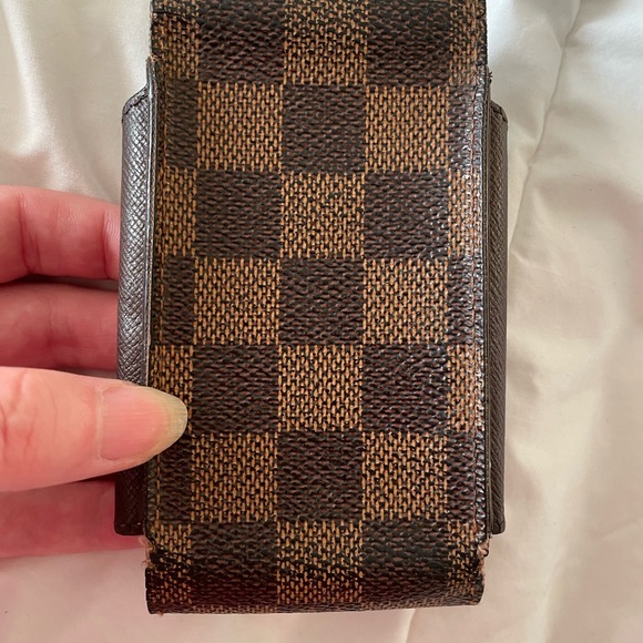 Authentic Louis Vuitton Damier Lipstick or Cigarette case - Picture 2 of 9